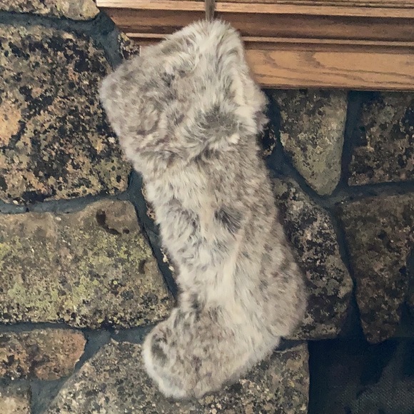 Faux fur stocking - Picture 2 of 3